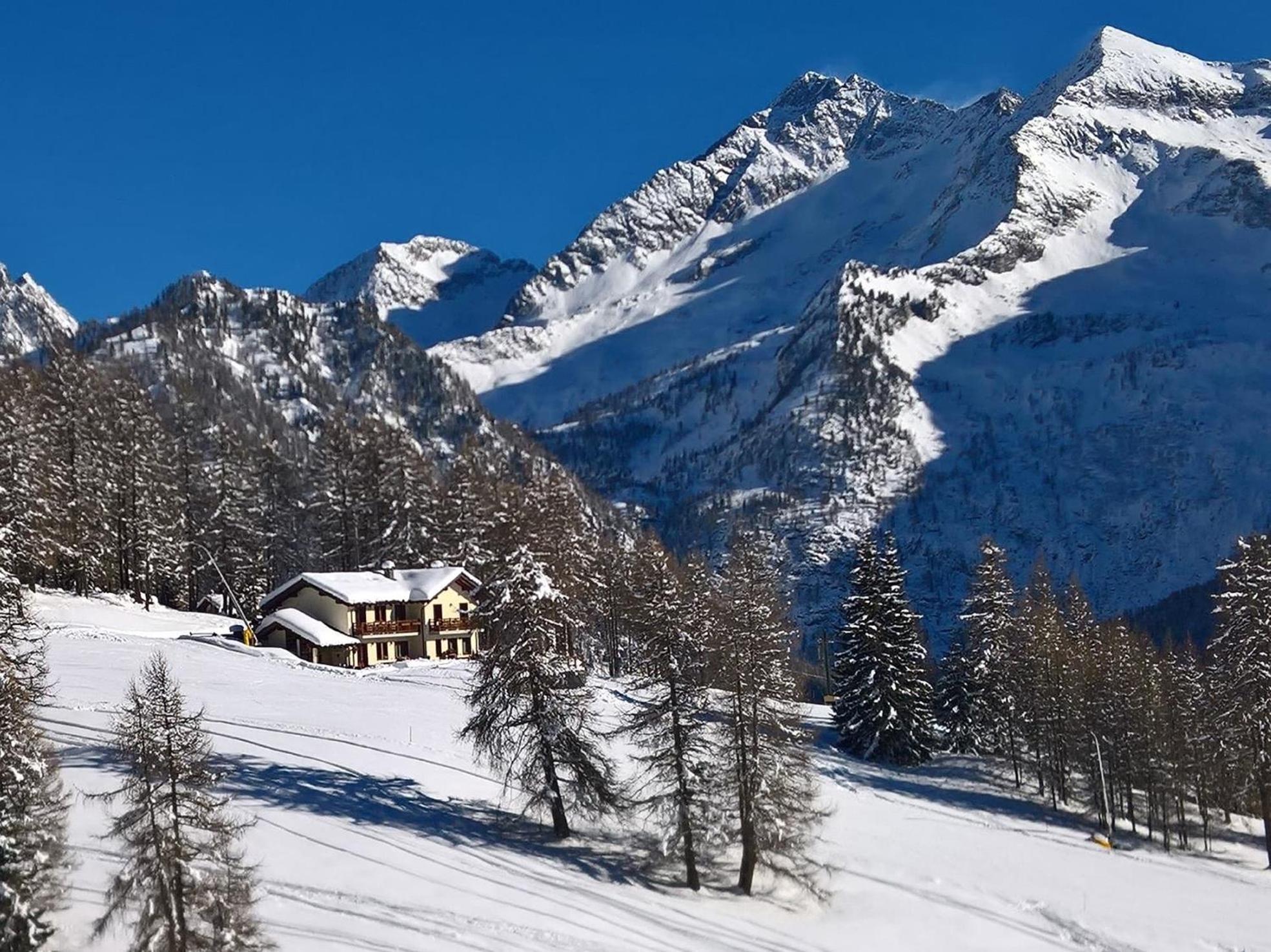 Le Coin Des Melezes - Nature & Trek - Camere In Baita Di Montagna بروسون المظهر الخارجي الصورة